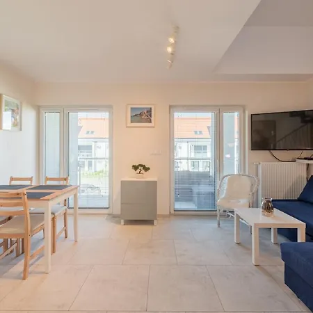 Jasne I Nowoczesne Sun Seasons 24 Blisko Plazy By Renters * Niechorze