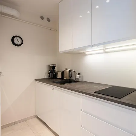 Jasne I Nowoczesne Apartamenty Sun Seasons 24 Blisko Plazy By Noclegi Renters *