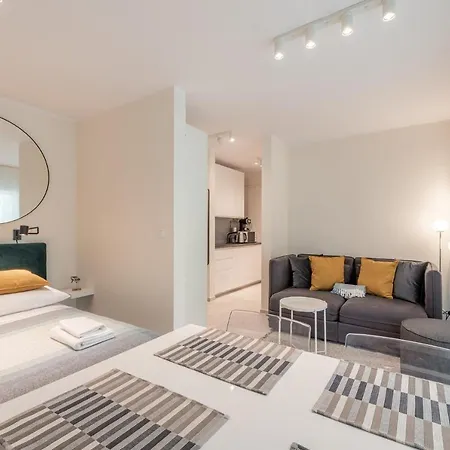 Jasne I Nowoczesne Apartamenty Sun Seasons 24 Blisko Plazy By Noclegi Renters *