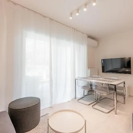 Jasne I Nowoczesne Sun Seasons 24 Blisko Plazy By Renters *